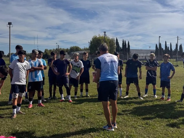 La Selecci�n Sub 17 de Olavarr�a defini� su plantel